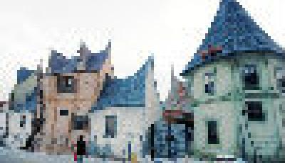 日本建成“魔法城堡” 宛如身在童話世界