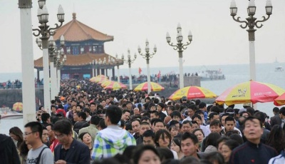 兩百多家景區(qū)票價降半 國內(nèi)游迎“最抵”時段