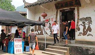 全國124景區門票收入逾2.7億 九寨溝連續兩日遇冷