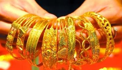 金價下挫1.8%跌破1200美元關口 創4年多新低