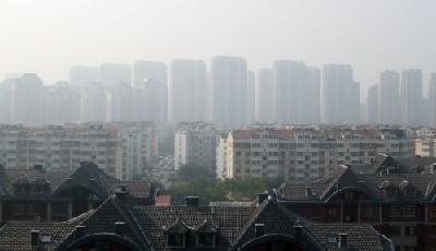 霧霾影響區域接近1/9國土面積 23個城市啟動紅警