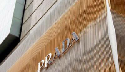 Prada風(fēng)光不再：屢陷質(zhì)量門 董事長陷稅務(wù)調(diào)查