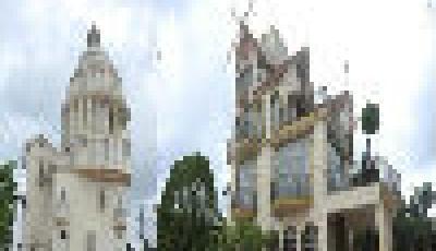 心有多大舞臺就有多大：海南農民造“白宮”別墅