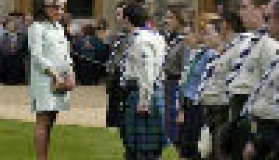 英國(guó)凱特王妃第二胎預(yù)產(chǎn)期確定 為2015年4月