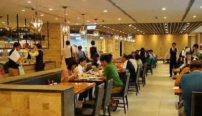 “鼎泰豐”撒尿幼童確為大陸游客