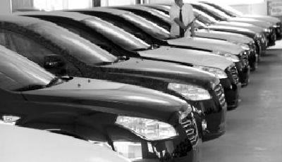 中國車市增速恐減半：自主車終結“十二連跌”命運 