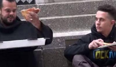 “饑餓路人”向陌生人討食 僅流浪漢愿分享