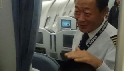 最美機長淡定播報 南航機長危機時刻說了什么?(圖)