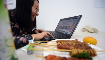網(wǎng)購(gòu)食品監(jiān)管已納入抽檢常態(tài) 相關(guān)辦法有望近期出臺(tái)