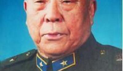 96歲開國將軍王定烈離世 系空軍原副司令員