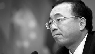 中遠原副總給妻公款美容獲刑 辯稱未審就簽字了