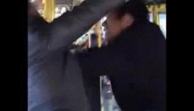 瓜子哥公交車上嗑瓜子亂丟 遭猛男一通暴打