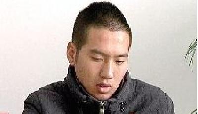 鄭州一的哥日賺986元 其中895元系宰客所得