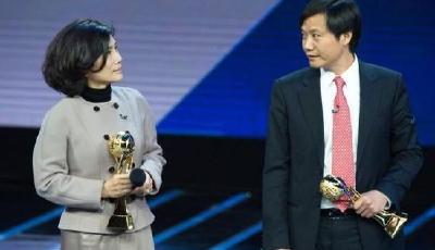 小米12.66億元入股美的 董明珠：兩個騙子在一起