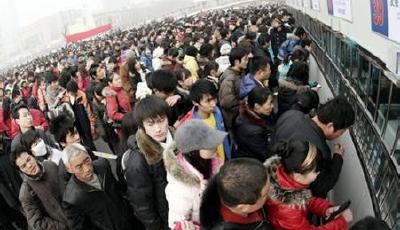 12306：車票都放出無保留 大量黃牛用軟件搶票