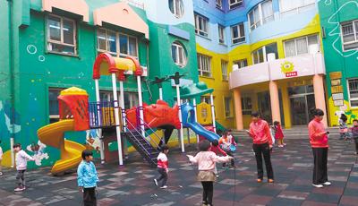教育部：未來將為留守兒童建一批寄宿制幼兒園