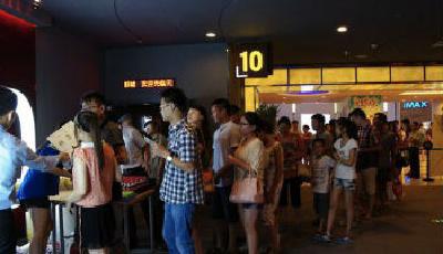 主流觀眾去電影院就是吃桶爆米花 轉(zhuǎn)頭就忘了