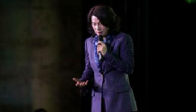 董明珠再嗆雷軍：“格力做手機(jī)分分鐘滅掉小米