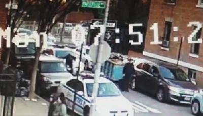 紐約2名警察開車時惡作劇 1人受傷1人遭停職 