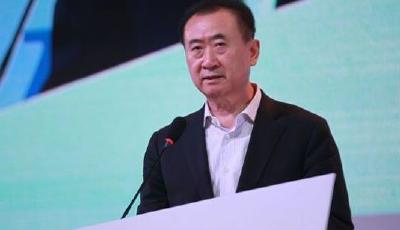 2014互聯(lián)網(wǎng)勇士：王健林老來轉(zhuǎn)型 羅永浩猛戳痛點