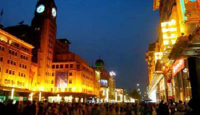 王府井百貨持續去百貨化 增加購物中心元素