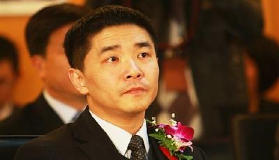 民生銀行地震，行長毛曉峰被檢方帶走