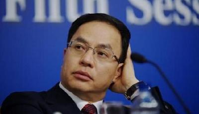 起底黑馬首富李河君：借5萬元起家 曾狀告發改委