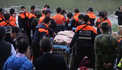 復興航空再現飛行安全事件 兩客機先后因故折返