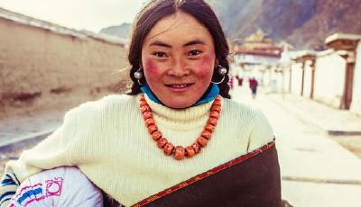 29歲女攝影師打造“世界美女地圖” 美不止一種