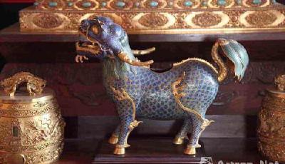 法國楓丹白露博物館中國館15件館藏珍品遭竊