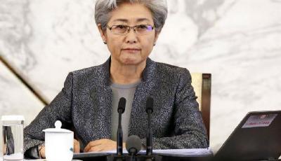 傅瑩：2015年中國國防預(yù)算增長幅度大概是10%左右