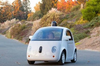 無人駕駛讓你上班更從容：節(jié)約50分鐘還有車位