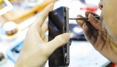 工商總局披露消費(fèi)維權(quán)4大熱點(diǎn) 手機(jī)投訴居首