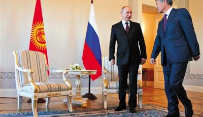 普京公開露面 稱“沒有八卦會很無聊”