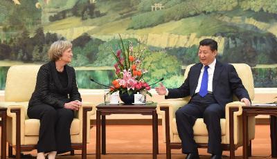 中國國家主席習近平會見哈佛大學校長福斯特