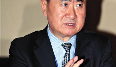 王健林投資足球：我肯定比馬云更懂足球