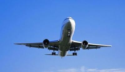 廣州白云機場試點拍賣航班時刻 以“時刻拍賣”為模式