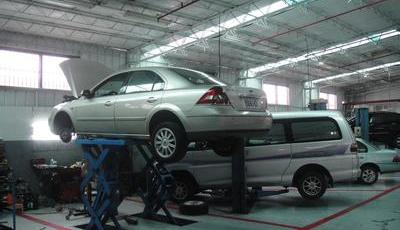 德車企再遭質疑 奔馳油耗比官方數值高50%