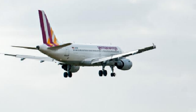 面對空難頻發 該如何安全乘飛機？