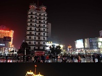 中國(guó)各地響應(yīng)“地球一小時(shí)”熄燈活動(dòng)