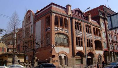 北京一6平米學區房報價380萬 每平612904元