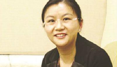 中國女首富易主：昔日深圳“打工妹”周群飛成新女首富