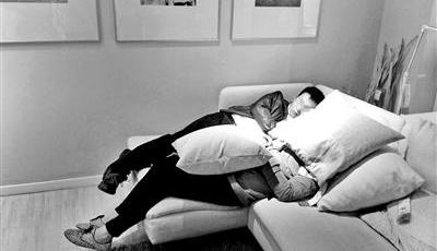 宜家推新規定：禁止顧客在樣品家具上蹭睡