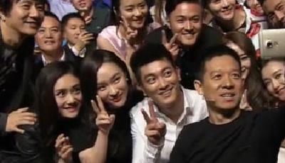 樂視手機明打蘋果實戰小米 公開成本沖擊行業