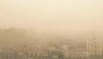 北京遇13年來最強(qiáng)沙塵暴 CBD被吞沒8分鐘