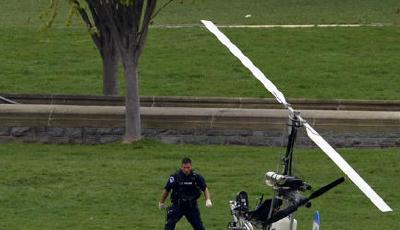 一架旋翼直升機(jī)突降美國國會 飛行員被捕