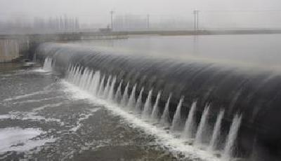 定期公布10個水質最差城市名單 2030年消除城市黑臭水