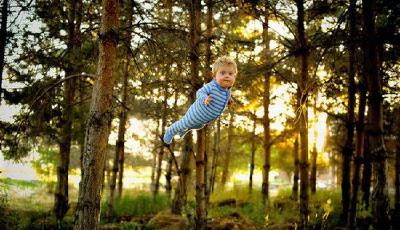 父親為唐氏綜合癥兒子拍飛行照 傳遞積極聲音