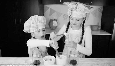 澳大利亞8歲女孩網上教烹飪 月收入超79萬(圖)