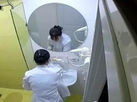 實拍杭州連鎖酒店用房客浴巾擦馬桶